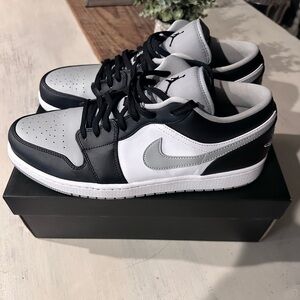 Nike Air Jordan Low Shadow